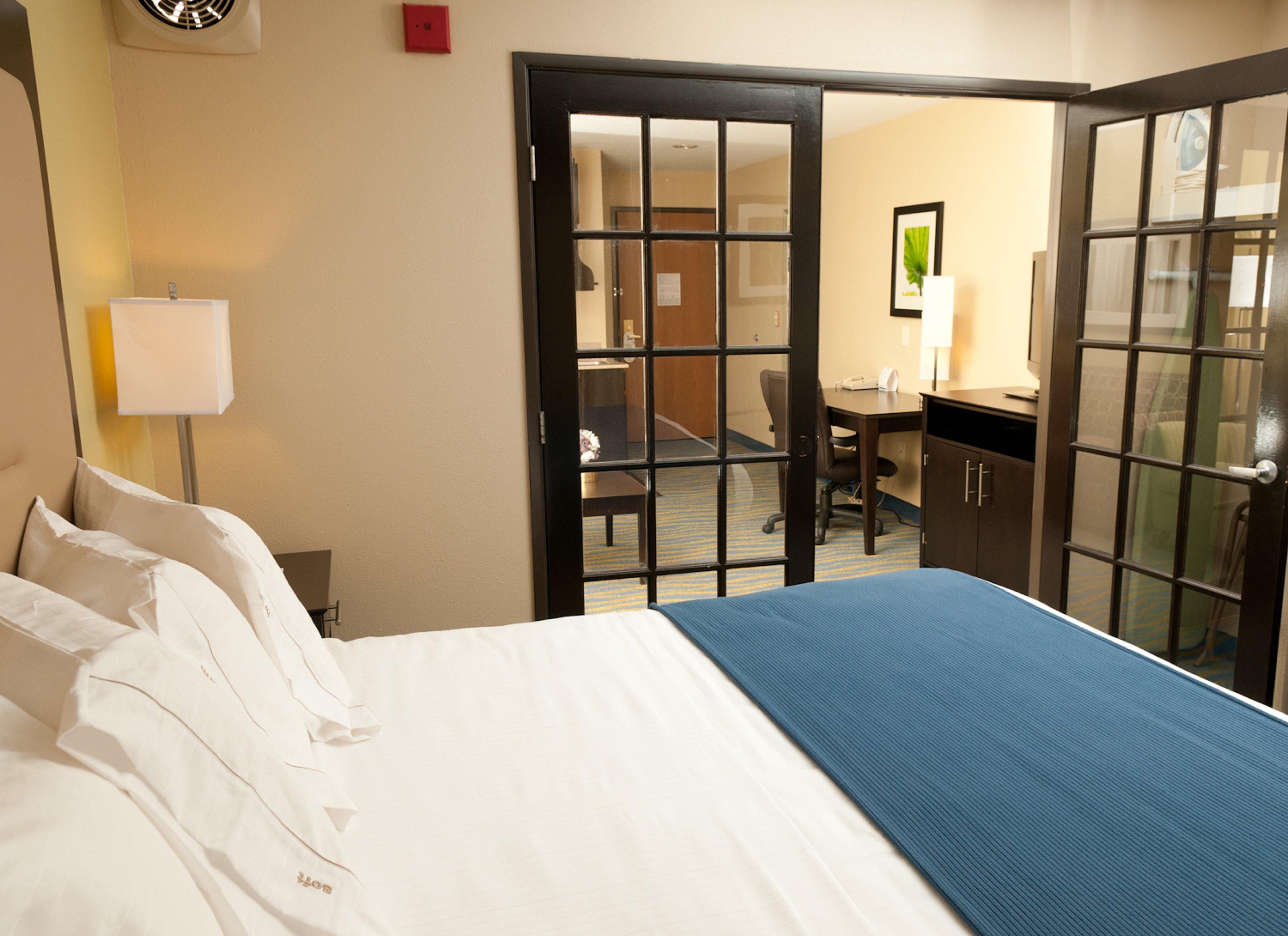Holiday Inn Express Hotel & Suites Bloomington-Normal University Area By Ihg Exteriör bild